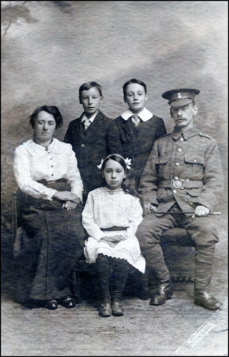 228 WWI Welshpool family