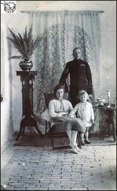 TACA Sergeant's family 1920s
