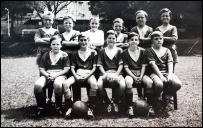 26 Highgate Hill football team